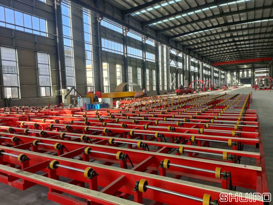 1.4卷板機(jī)進(jìn)料臺(tái) 1.4卷板機(jī)進(jìn)料臺(tái)